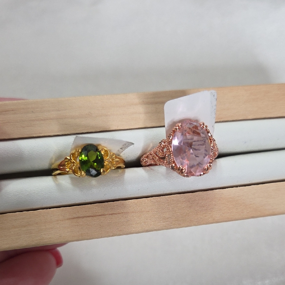 Lot of 2 Fashion Rings Green Crystal & Pink Crystal Gold Tone Rhinestones 7.5